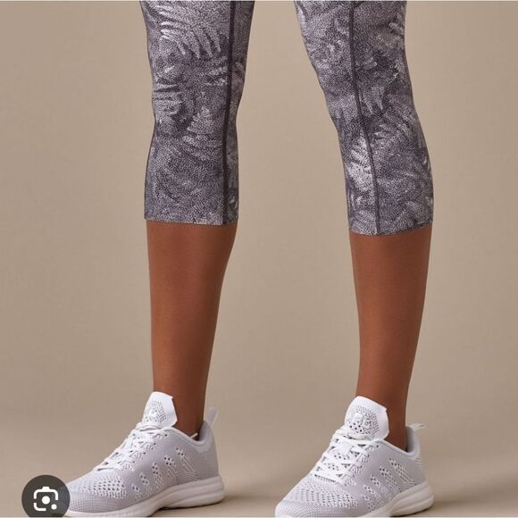 Lululemon Fast & Free Crop 19" Kindred Spirit Alpine White Multi Tight Size 8 - Picture 11 of 15